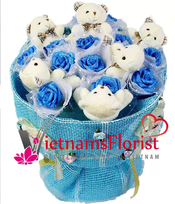 Artificial Flowers And Bears 009